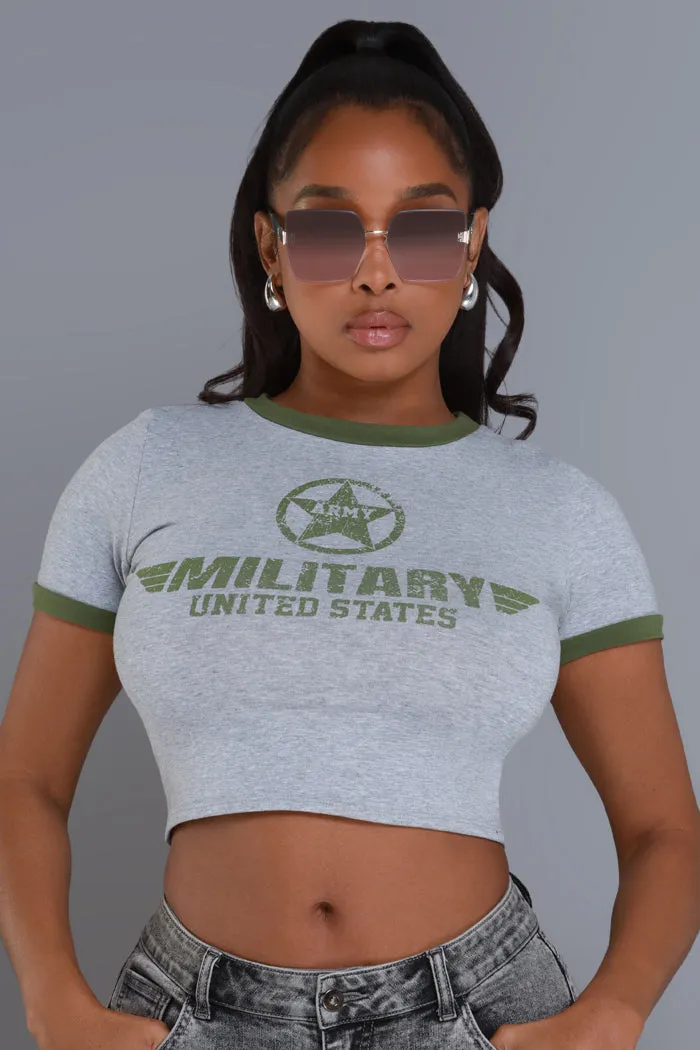 Arm Up Cropped Graphic T-Shirt - Grey / Green