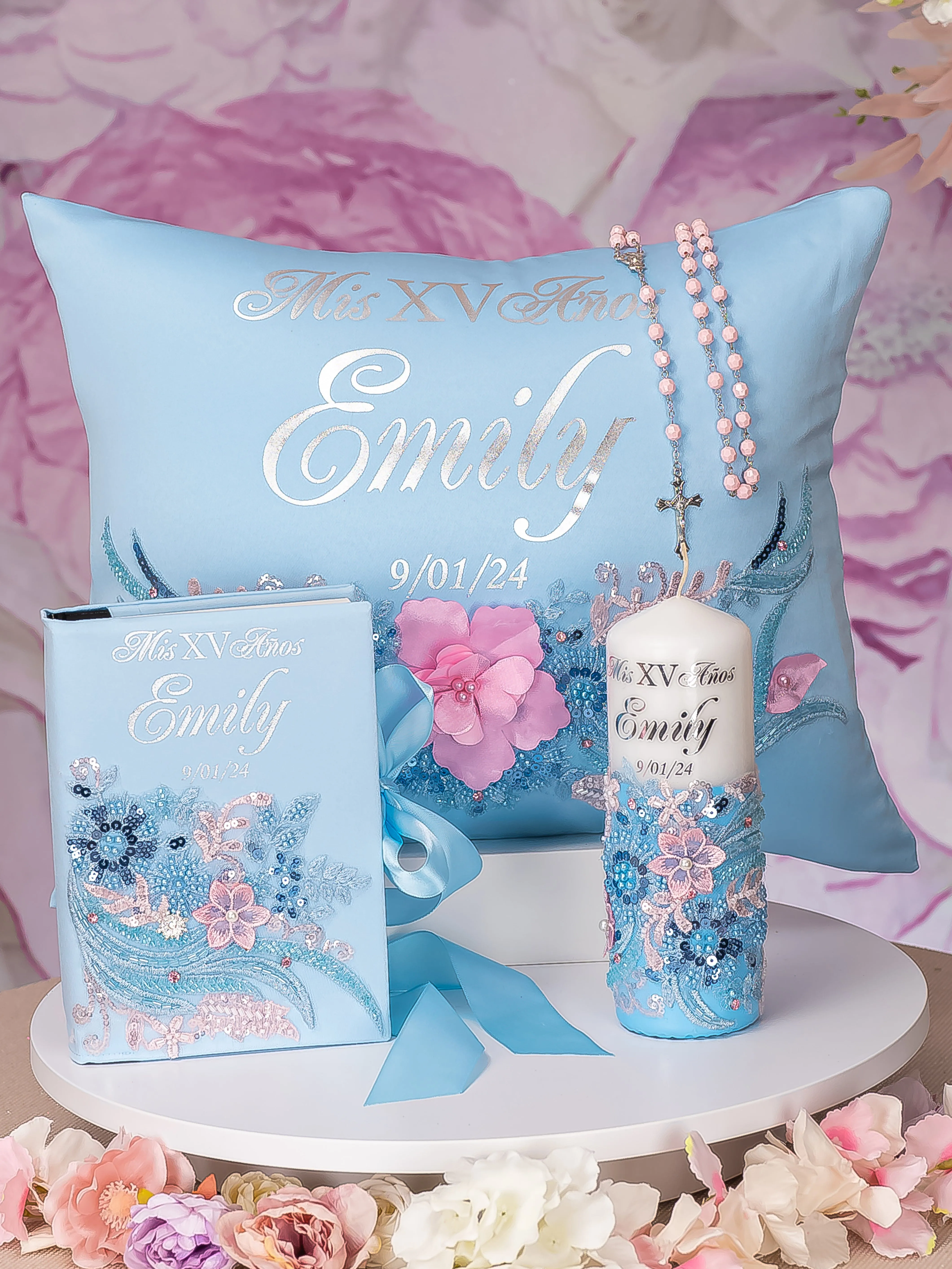 Light Blue with Pink quinceanera bottle with 2 glasses