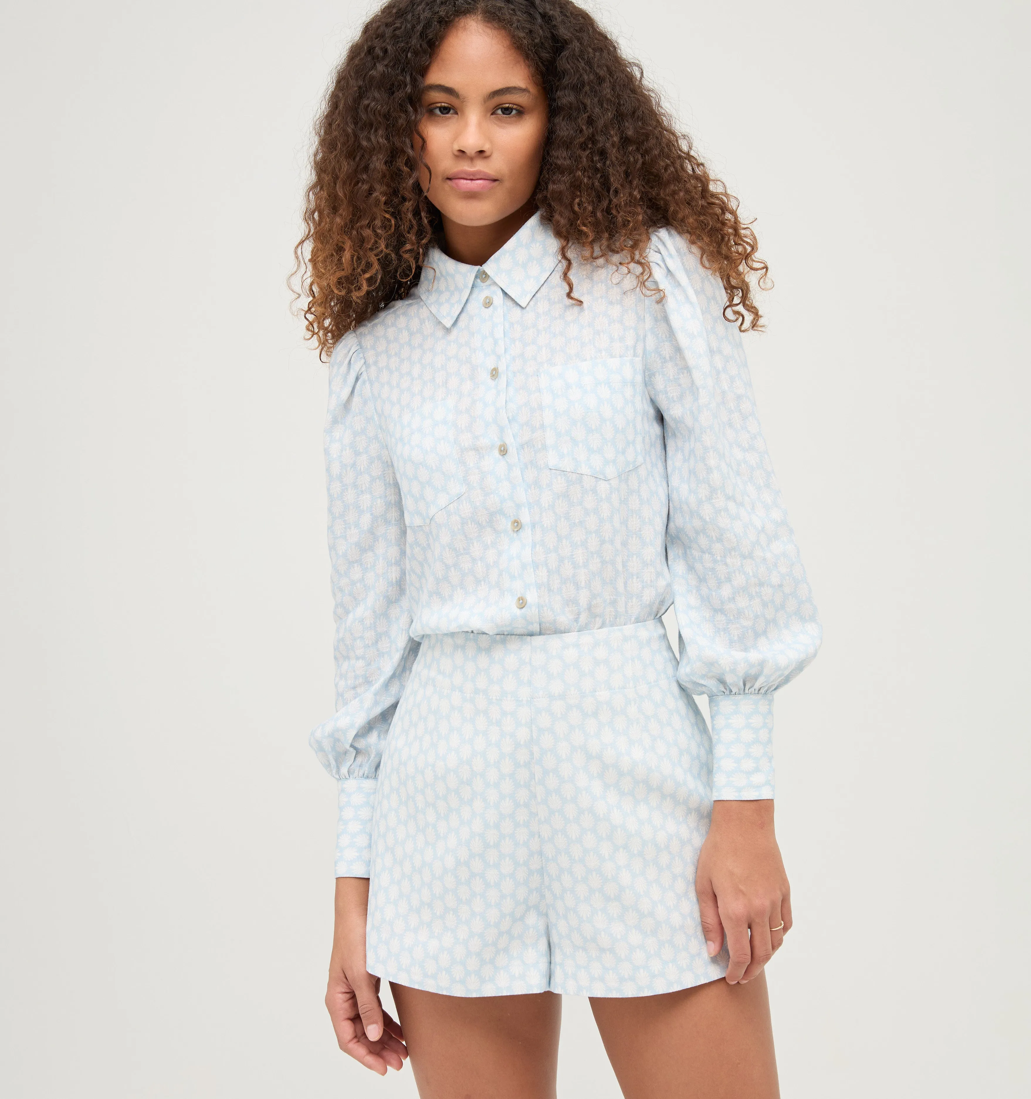 The Dorothea Top - Powder Blue Baroque Shell Linen